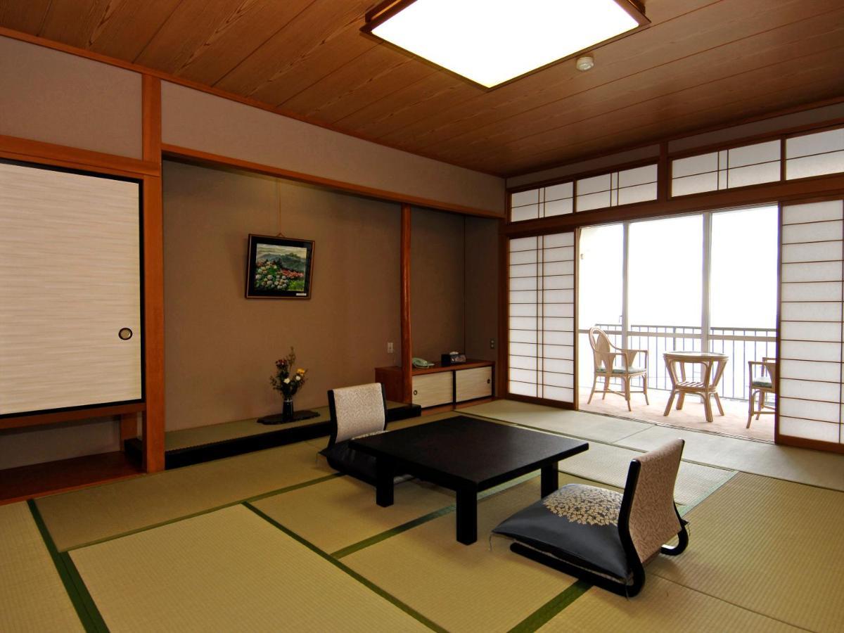 Gamagori Onsenkyo Mikawa Bay Hills Hotel Nishio Esterno foto